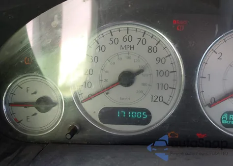 2005 Chrysler Town & Country Limited from USA, damaged, VIN 2C8GP64L05R365310